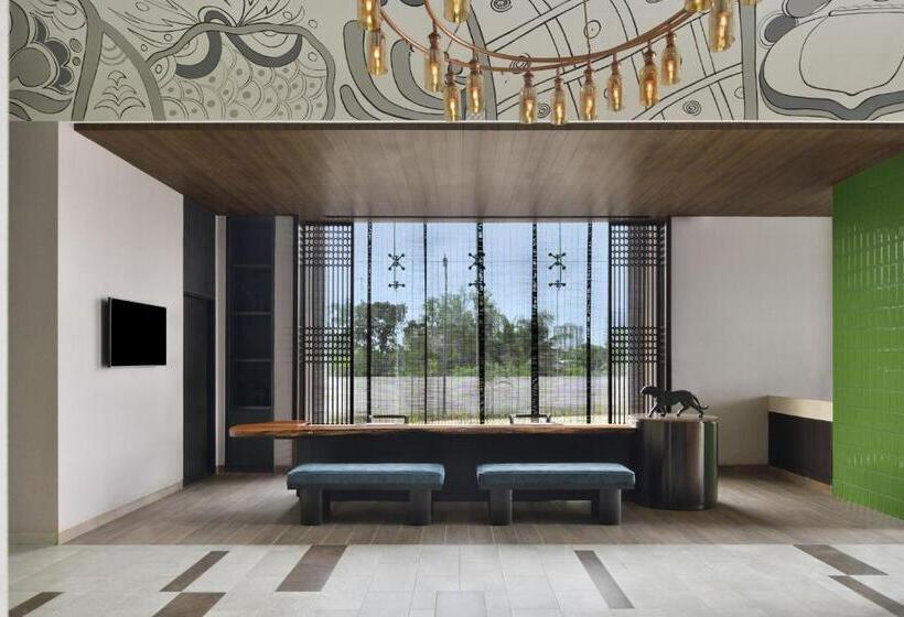 Hotel The Artiste Kochi, A Tribute Portfolio