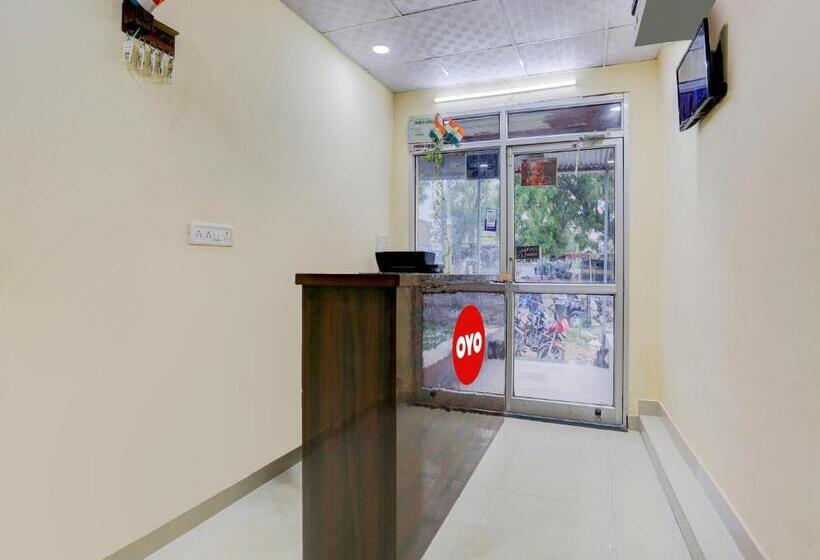 호텔 Aravali Guest House