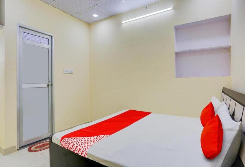 호텔 Aravali Guest House