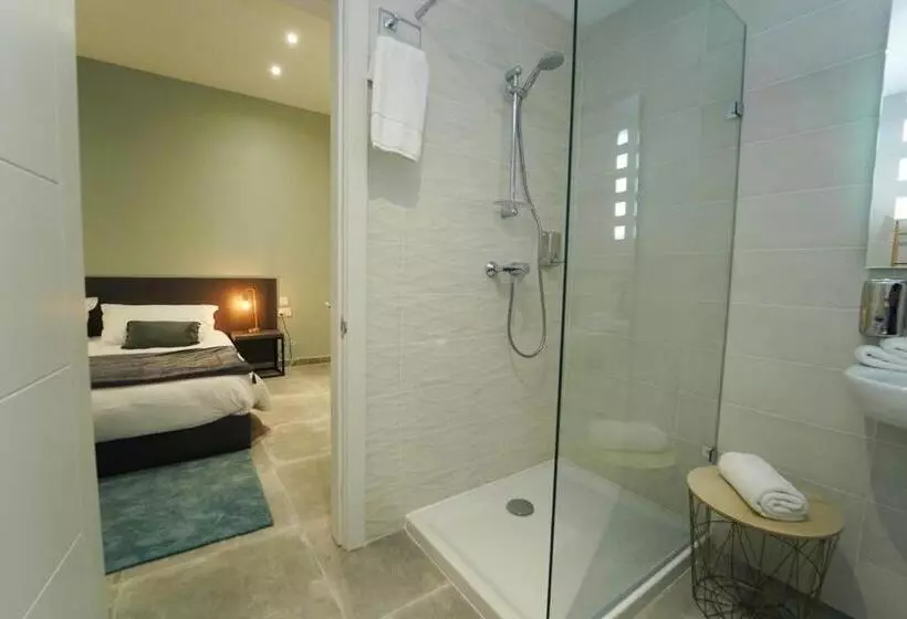 پانسیون Private Rooms With Bathroom In Valletta