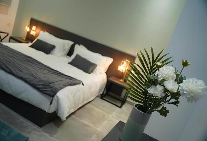 پانسیون Private Rooms With Bathroom In Valletta