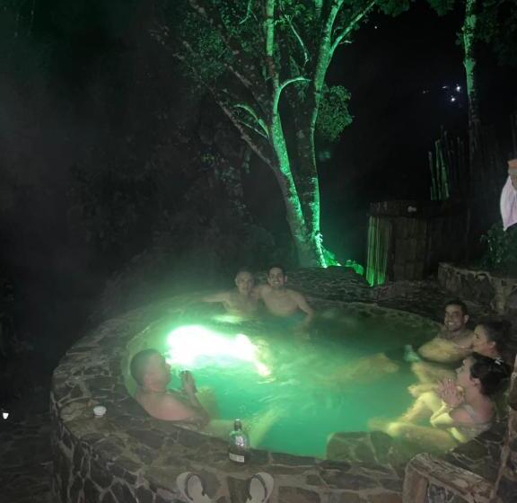 پانسیون Hostel La Castilla