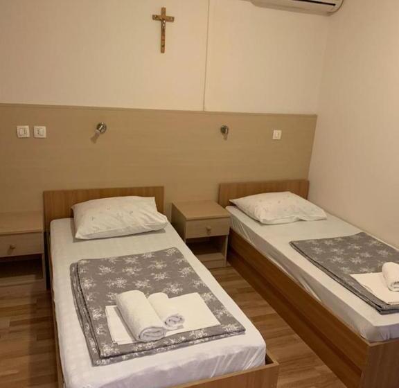 پانسیون Rooms Ante