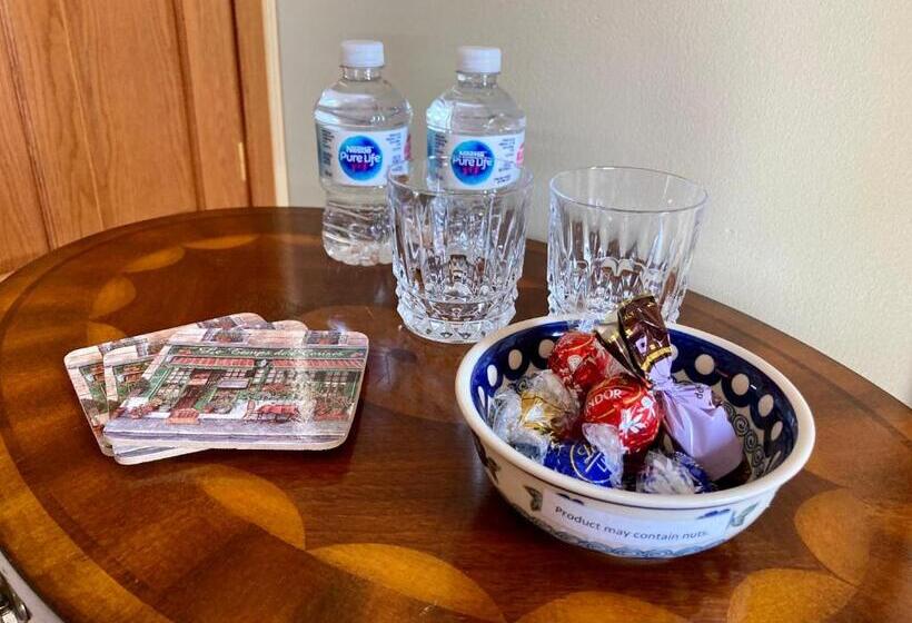 Rocky Mountain View Bed & Breakfast