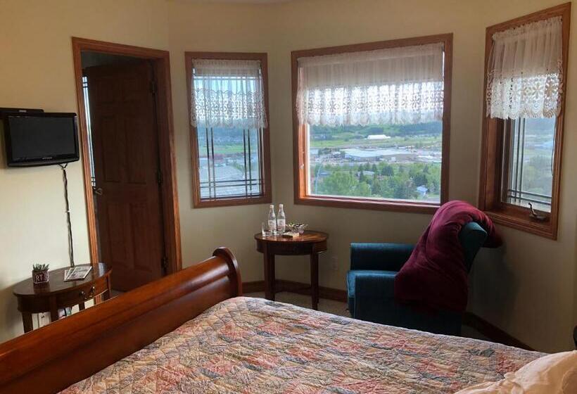 Rocky Mountain View Bed & Breakfast