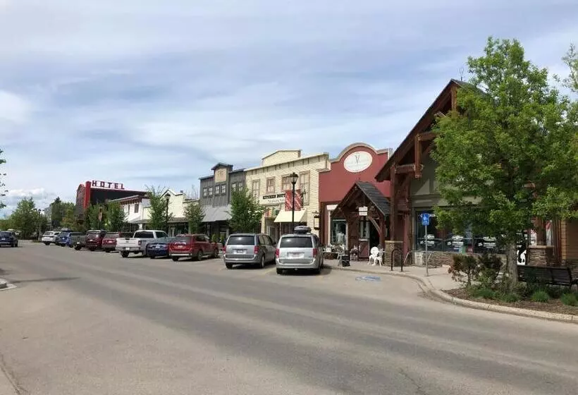 Rocky Mountain View Bed & Breakfast