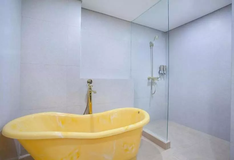 Alhambra Hotel & Convention, Bw Signature Collection