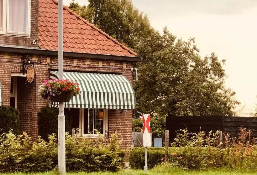 Aamiaismajoitus (B&B) Slapen Bij De Brug