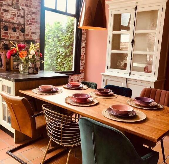 مبيت وإفطار Slapen Bij De Brug