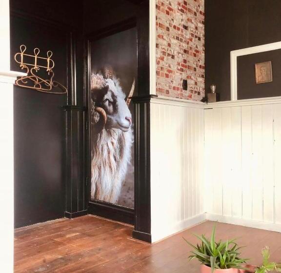 مبيت وإفطار Slapen Bij De Brug