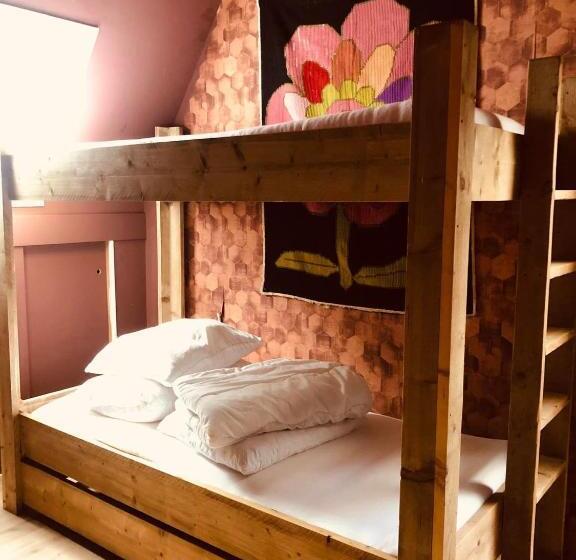 مبيت وإفطار Slapen Bij De Brug