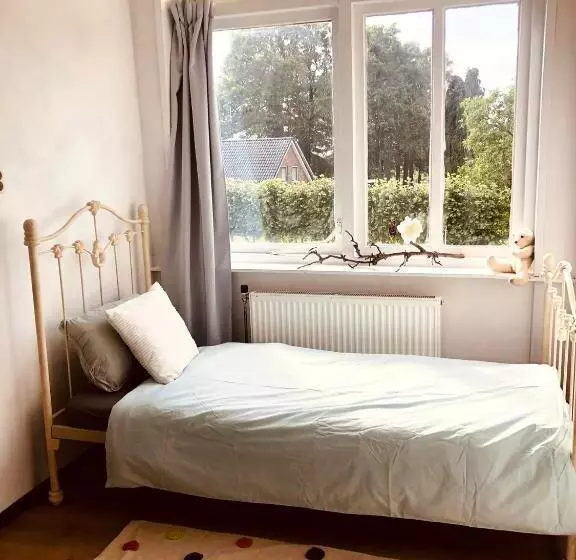 Aamiaismajoitus (B&B) Slapen Bij De Brug