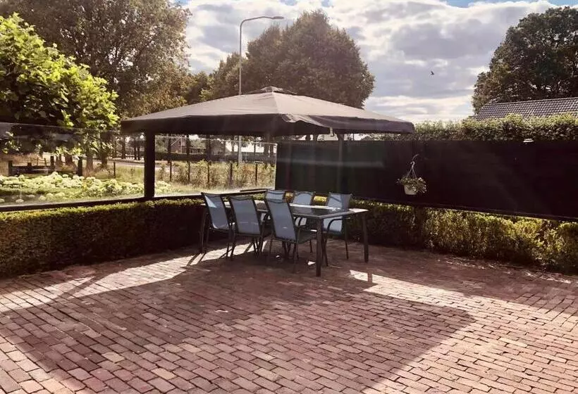 Aamiaismajoitus (B&B) Slapen Bij De Brug