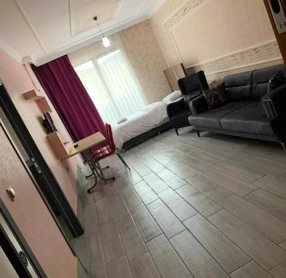 Ege Suit Otel