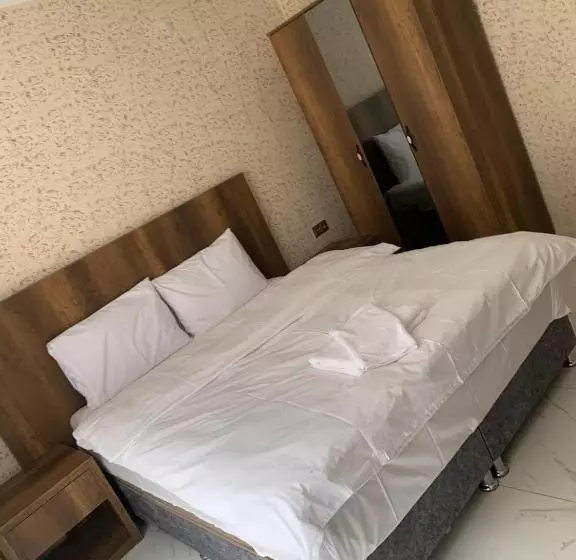 Ege Suit Otel