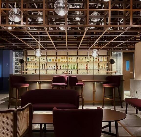 Hotel Artyzen New Bund 31 Shanghai Qiantan