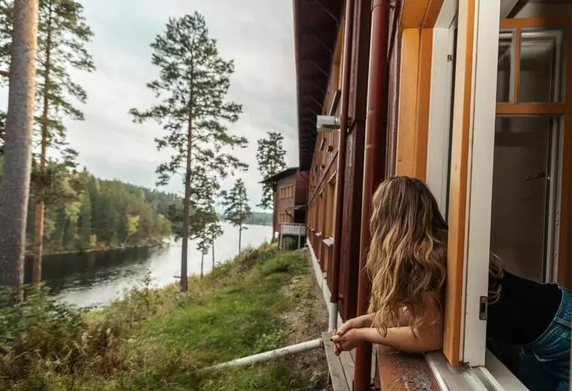 Hotelli Barken Lodge