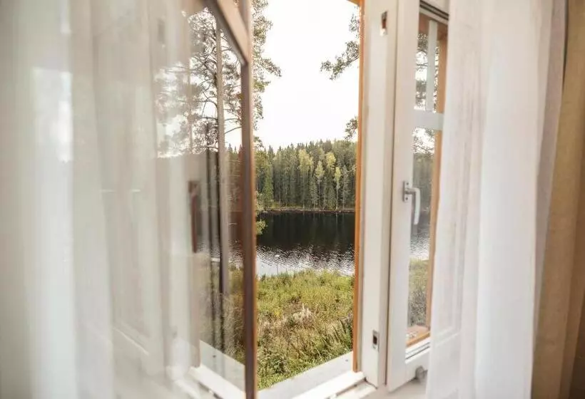 Hotelli Barken Lodge