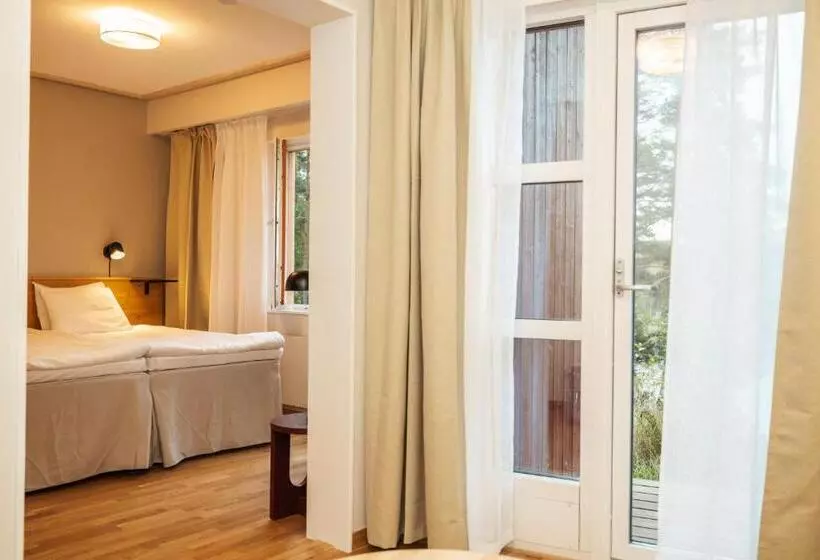 Hotelli Barken Lodge