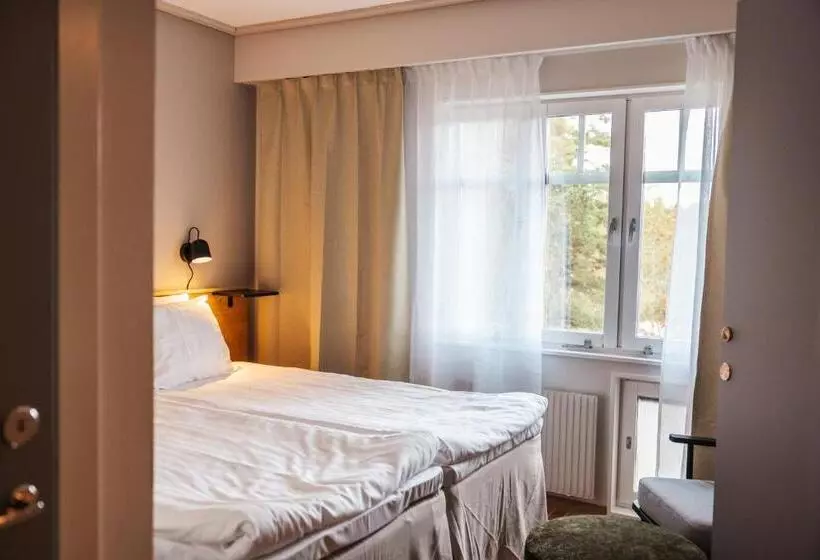 Hotelli Barken Lodge