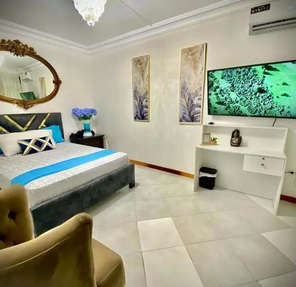 ホテル Habitacion Con Baño Compartido