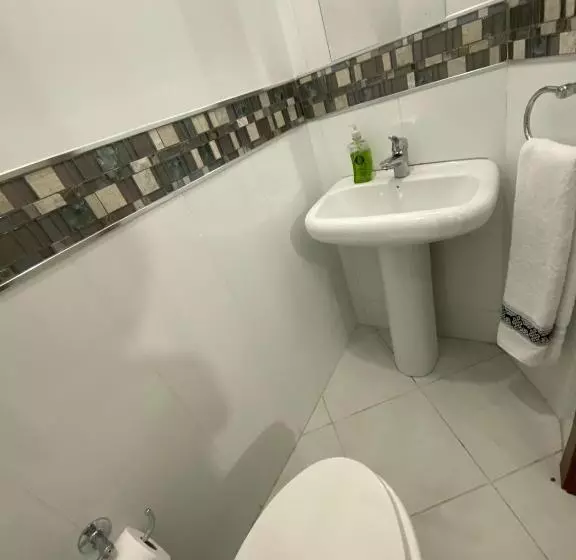 ホテル Habitacion Con Baño Compartido