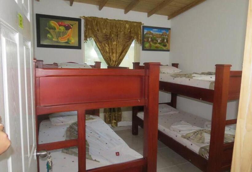 호텔 Los Flamingos Vip