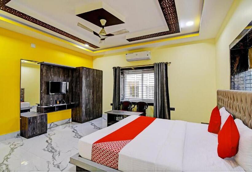 Hotel Oyo Flagship Sri Sai Palace