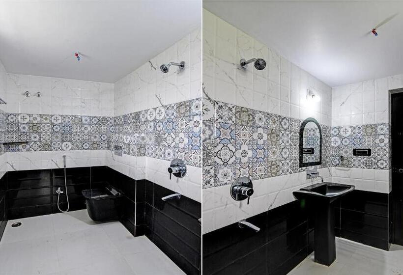 Hotel Oyo Flagship Sri Sai Palace