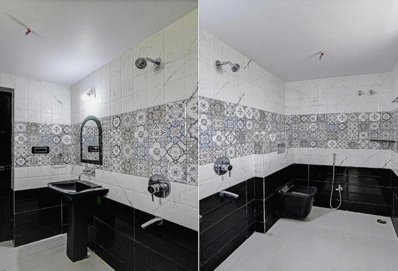 Hotel Oyo Flagship Sri Sai Palace