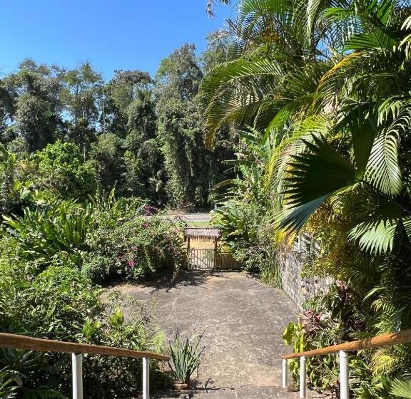 Otel Recanto Da Floresta Suites