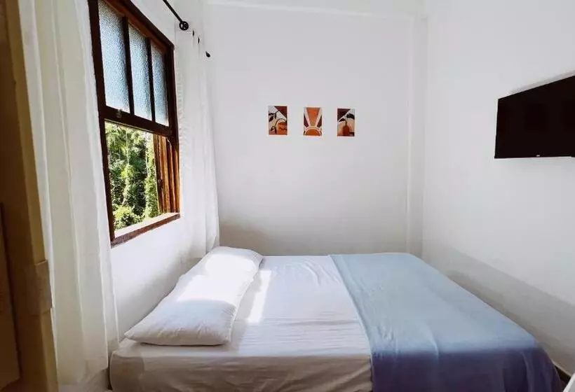 Hotelli Recanto Da Floresta Suites