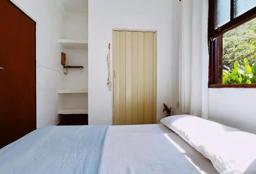 Hotelli Recanto Da Floresta Suites