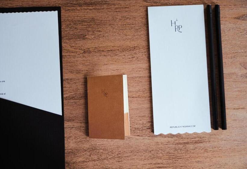 酒店 Republica Pagana