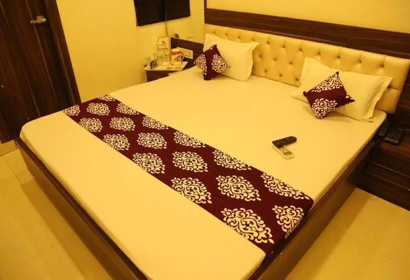 Kingsway Hotel And Restaurant Ajmer Dargah 350 Meter