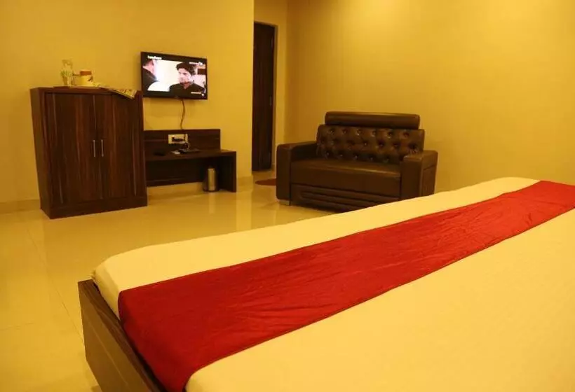 Kingsway Hotel And Restaurant Ajmer Dargah 350 Meter