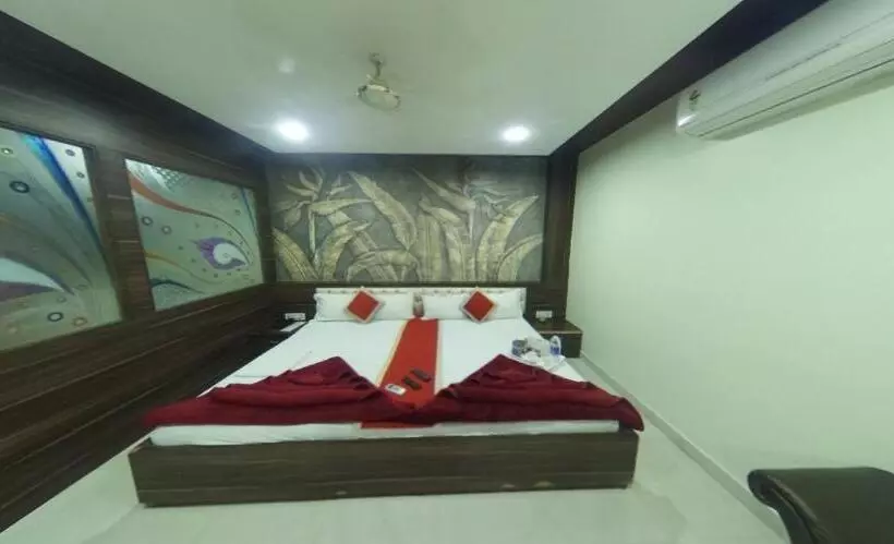 Kingsway Hotel And Restaurant Ajmer Dargah 350 Meter
