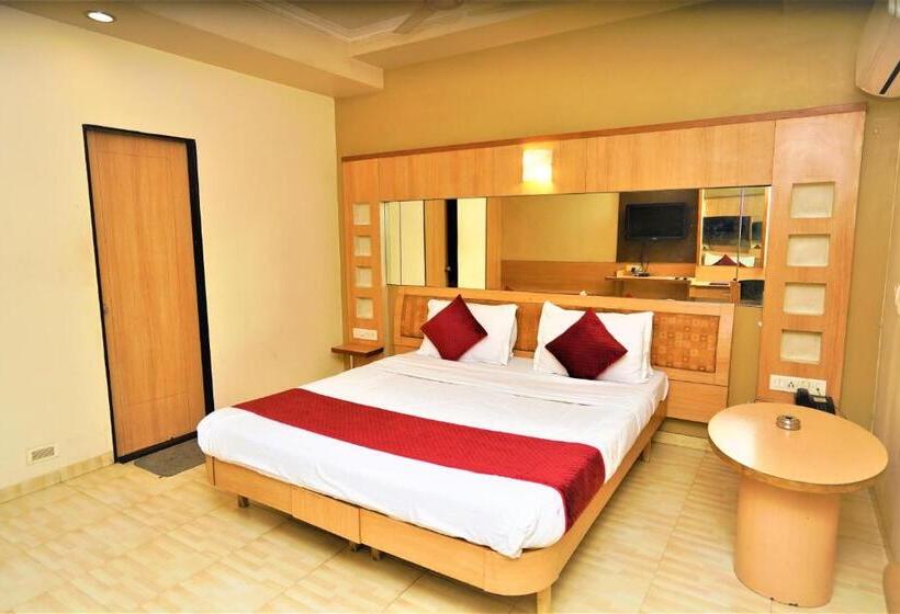 New Hotel Europa Inn