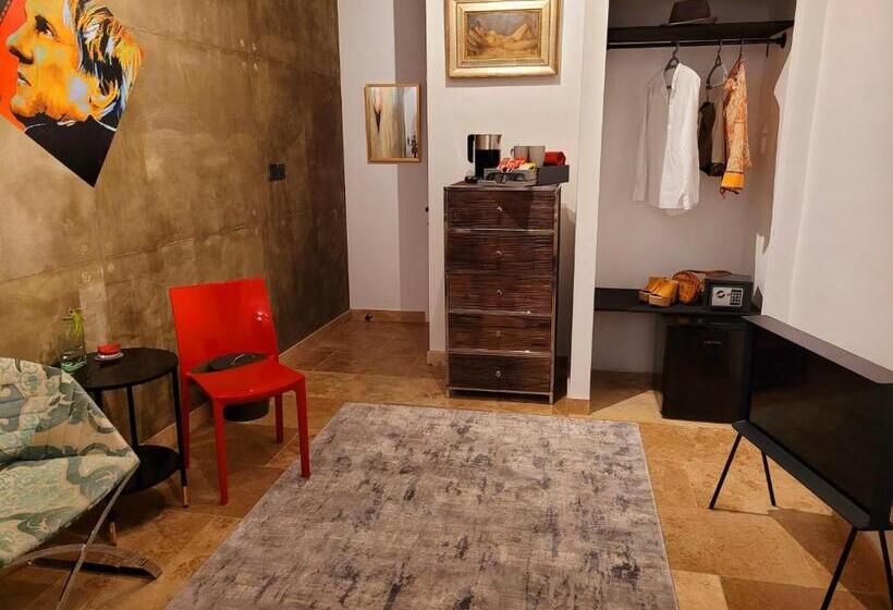 پانسیون Cittadella Suite