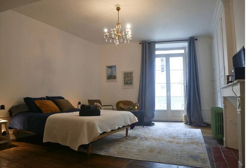 펜션 Les Suites De Bellac