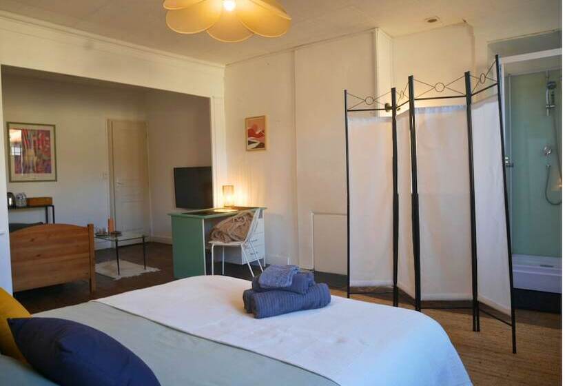 펜션 Les Suites De Bellac