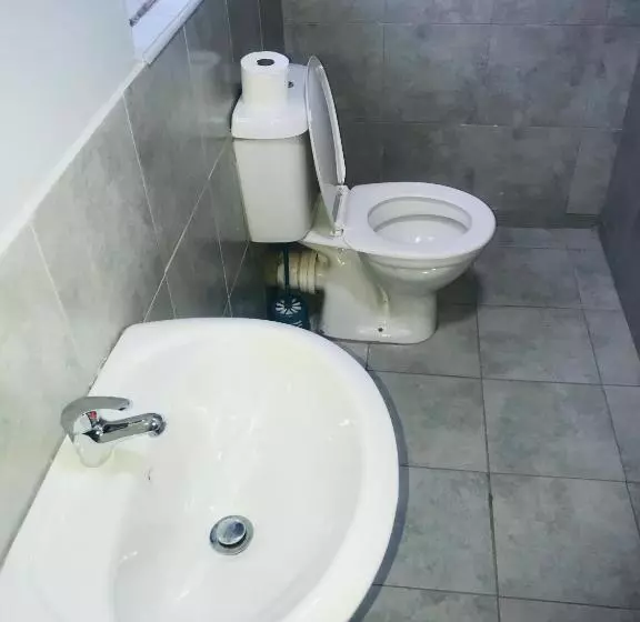 ペンション Lugogo Guesthouse