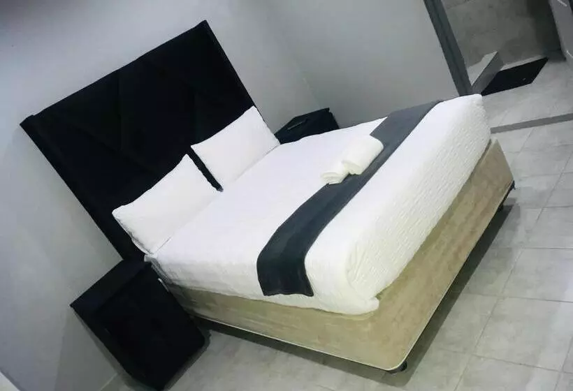 ペンション Lugogo Guesthouse