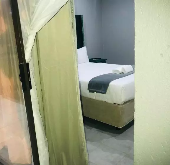 ペンション Lugogo Guesthouse