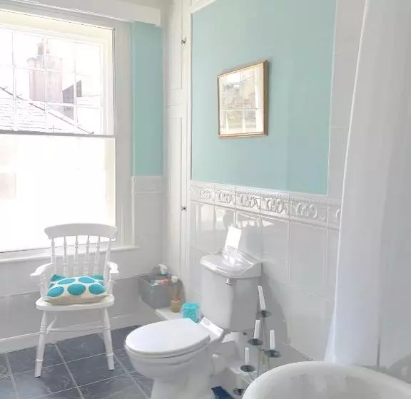 Majatalo Portland House