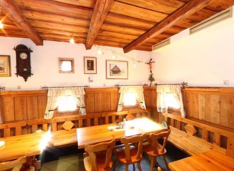 Retkeilymaja Gasthof & Buschenschank Windisch