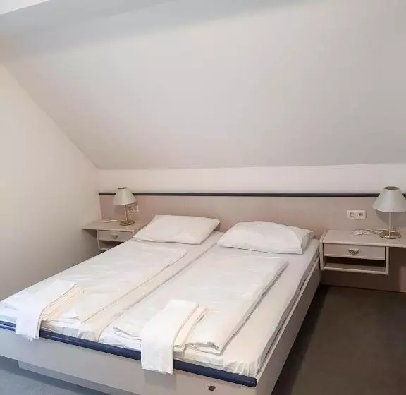 Retkeilymaja Gasthof & Buschenschank Windisch