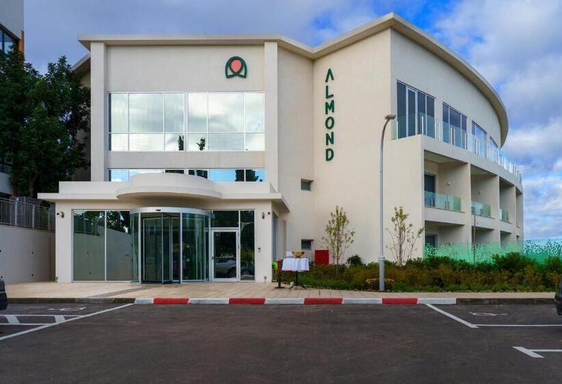 Almond Hotel   Adults Only