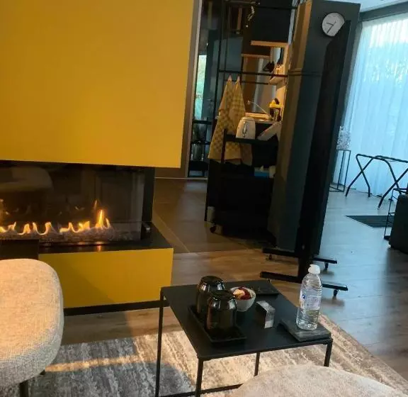 Aamiaismajoitus (B&B) Guestsuite The Nest