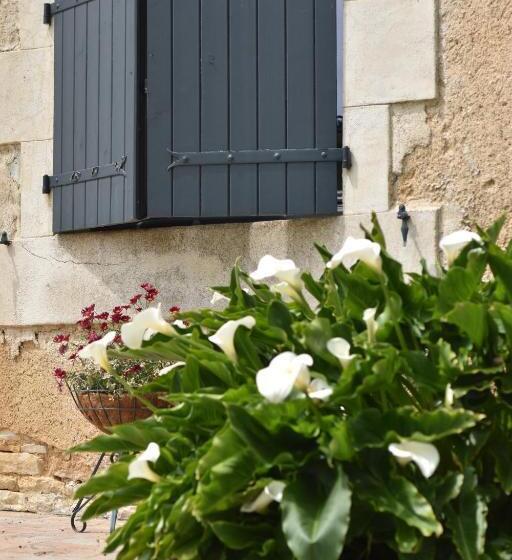 민박 Un Jardin Et Trois Maisons